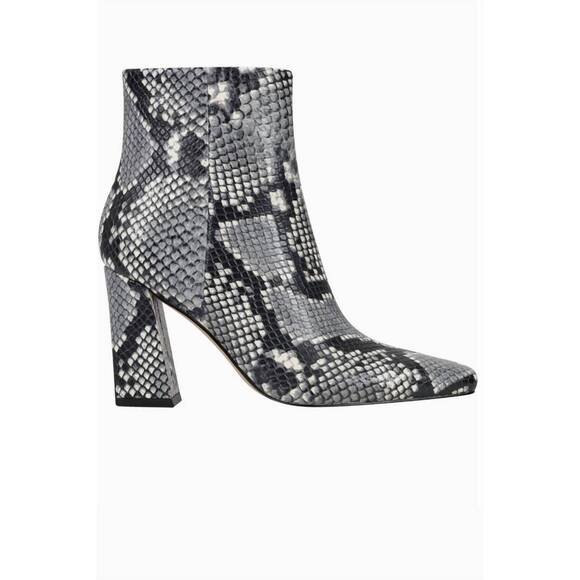 NEW MARC FISHER women's yanara heeled bootie in black / white snake
